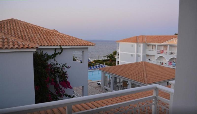 Meridien Beach Hotel Argassi Esterno foto